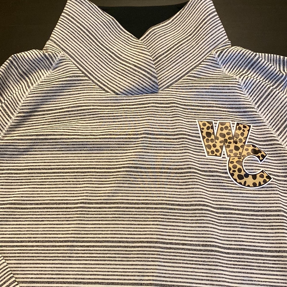Under Armour WC long sleeve pullover EUC - Picture 2 of 6